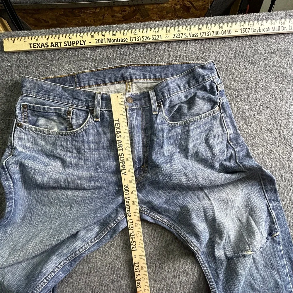 Levi's Jeans Mens Size 36x32 Blue Distressed Straight Leg Denim Ripped Casual